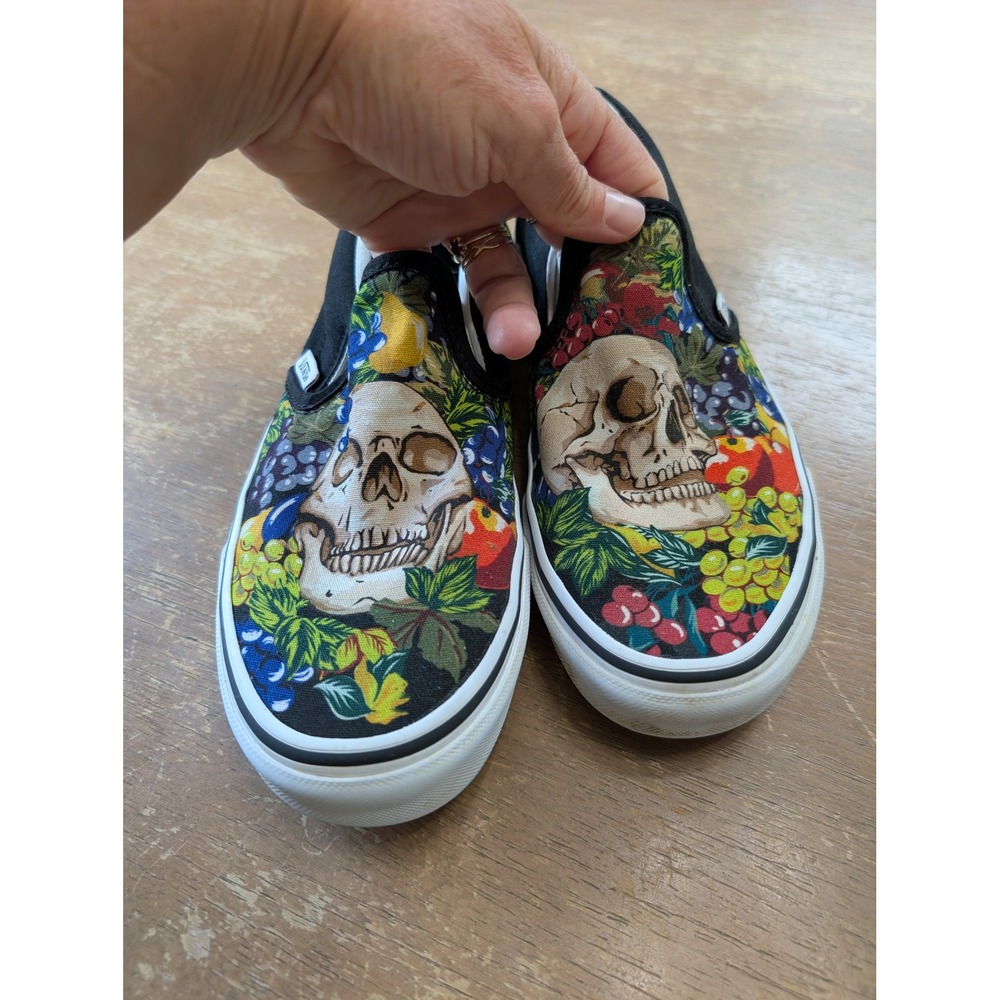 Vans Classic Slip-On Skull Fruit Still Life Black Sneakers Womens 8 M 6.5 edgy - Picture 2 of 8